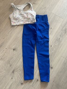 Leggings with Floral Sports Bra